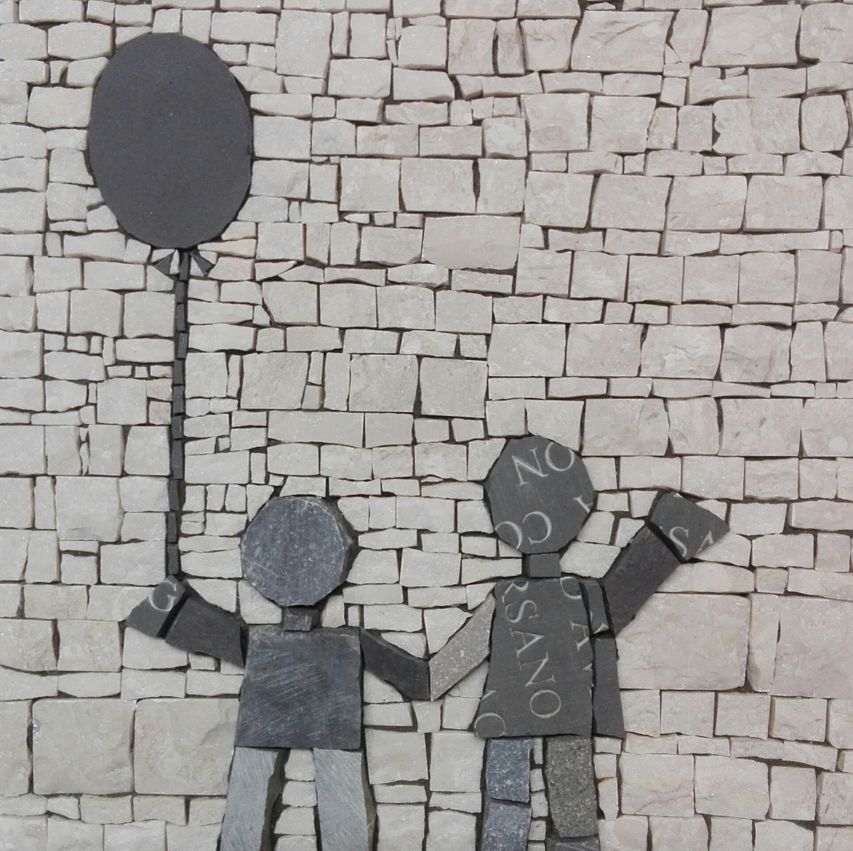 BIMBI CON PALLONCINO